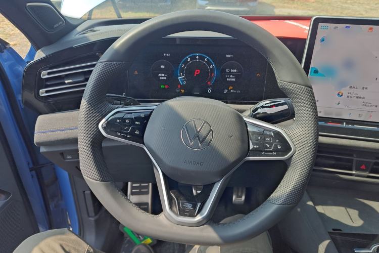 Used Volkswagen Tiguan L 2024 PRO 380TSI Four-Wheel Drive R-Line Prestige Edition Steering Wheel