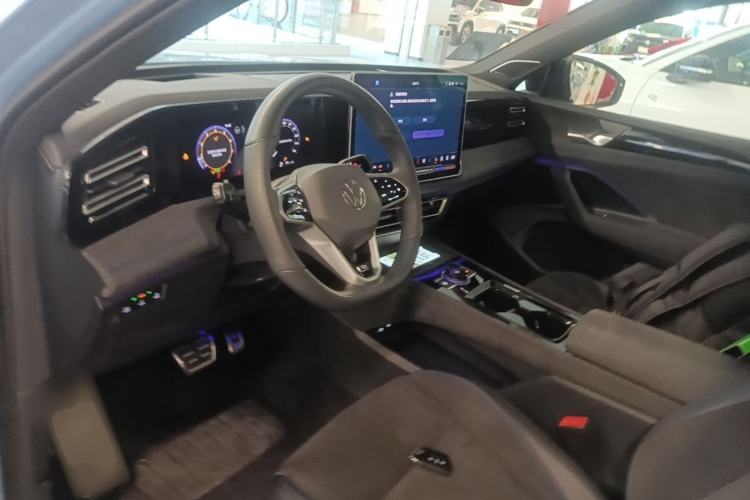 Used Volkswagen Tiguan L 2024 PRO 380TSI Four-Wheel Drive R-Line Prestige Edition Steering Wheel