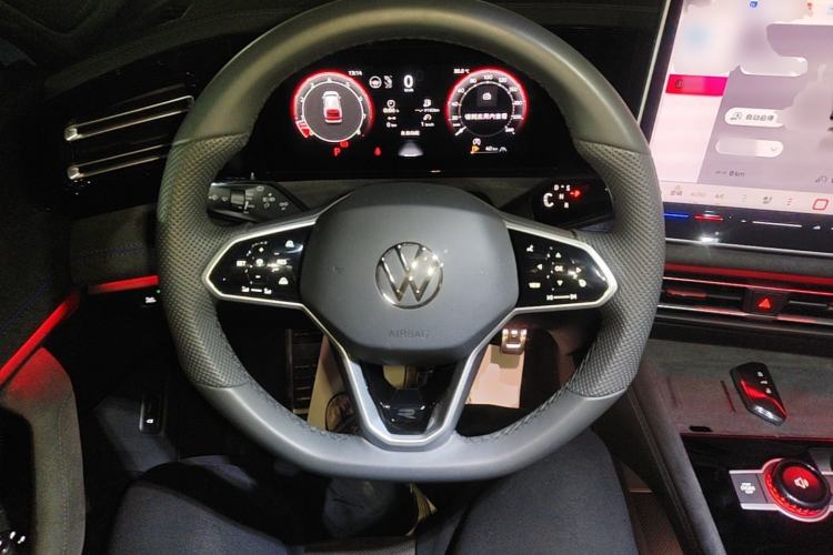 Used Volkswagen Tiguan L 2024 PRO 380TSI Four-Wheel Drive R-Line Prestige Edition Steering Wheel