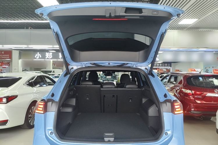 Used Volkswagen Tiguan L 2024 PRO 380TSI Four-Wheel Drive R-Line Prestige Edition Trunk