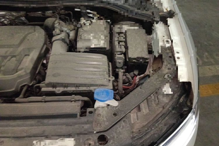 Used Volkswagen Tiguan L 2024 330TSI Automatic Two-Wheel Drive R-Line Enhanced Edition Engine Bay Left