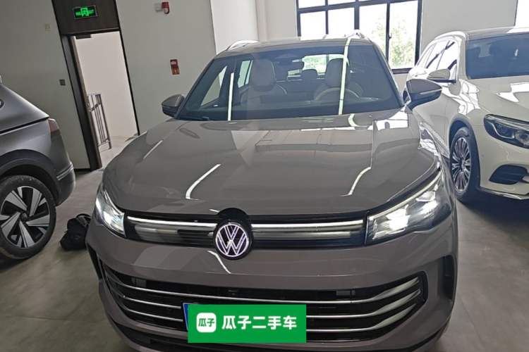 Used Volkswagen Tiguan L 2024 PRO 330TSI Two-Wheel Drive Smart Edition Front