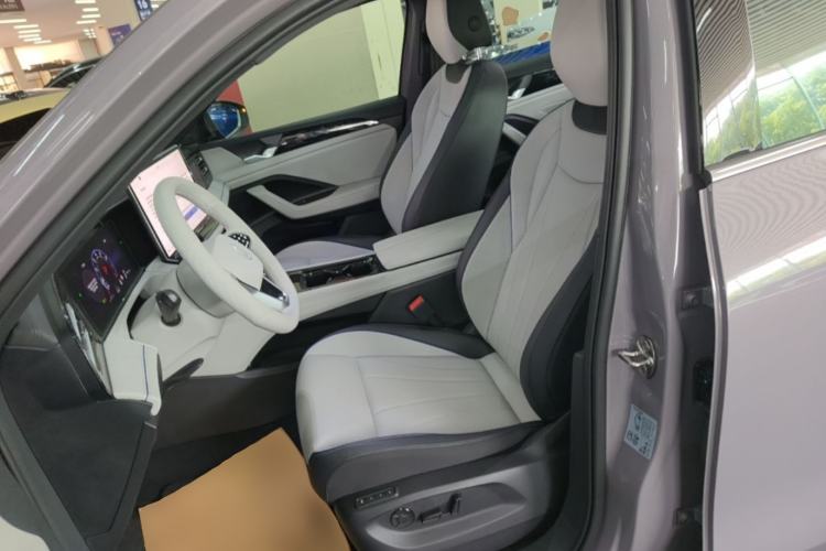 Used Volkswagen Tiguan L 2024 PRO 330TSI Two-Wheel Drive Smart Edition Left Front Seat