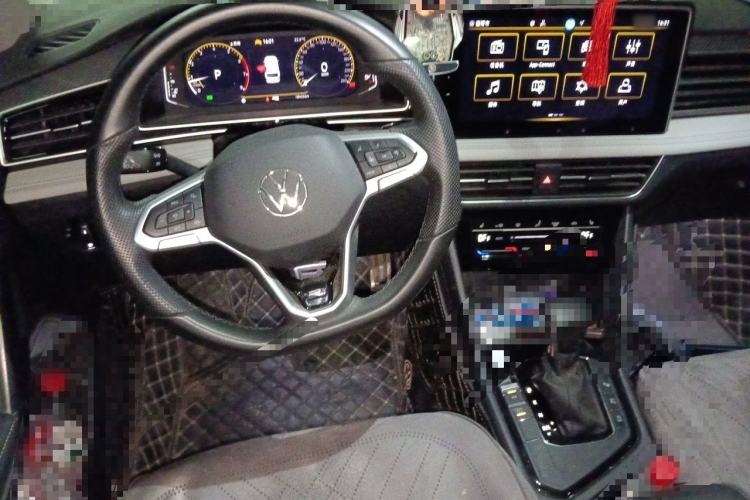 Used Volkswagen Tiguan L 2024 330TSI Automatic Two-Wheel Drive R-Line Enhanced Edition Steering Wheel