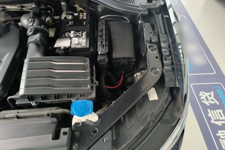 Used Volkswagen Tiguan L 2024 330TSI Automatic Two-Wheel Drive R-Line Enhanced Edition Engine Bay Left