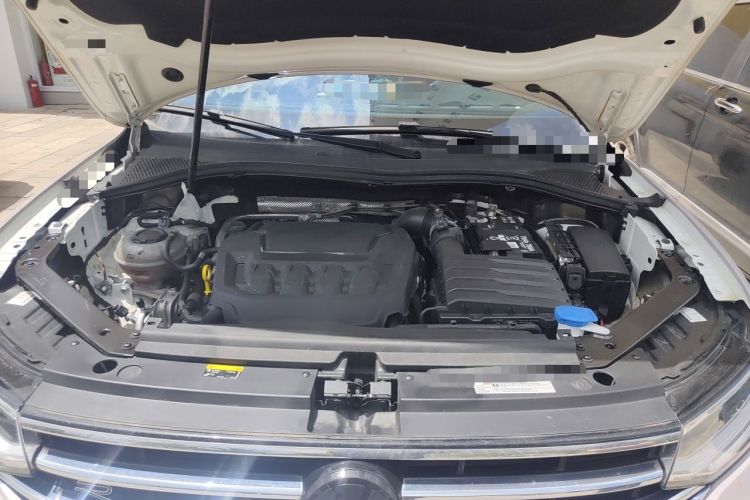 Used Volkswagen Tiguan L 2024 330TSI Automatic Two-Wheel Drive R-Line Enhanced Edition Engine Bay
