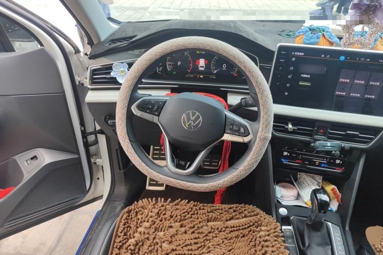 Used Volkswagen Tiguan L 2024 330TSI Automatic Two-Wheel Drive R-Line Enhanced Edition Steering Wheel