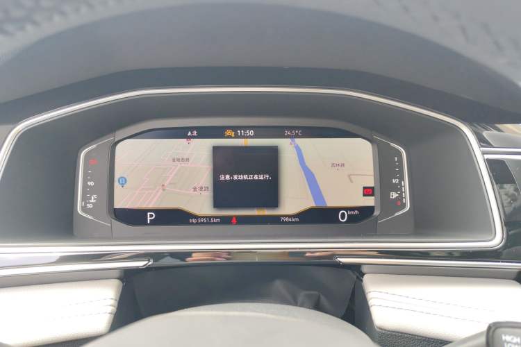 Used Volkswagen Tiguan L 2024 Outstanding Model 300TSI Automatic Two-Wheel Drive Longteng Edition Instrument Cluster