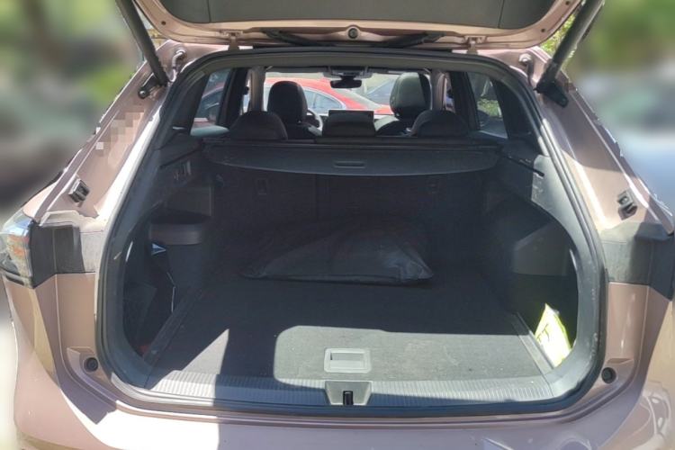 Used Volkswagen Tiguan L 2024 PRO 330TSI Two-Wheel Drive R-Line Smart Edition Trunk