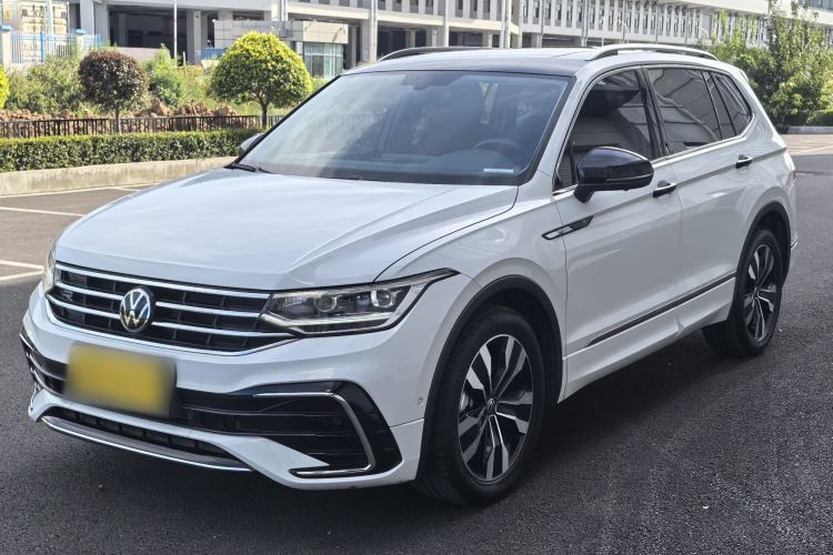 Volkswagen Tiguan L 2024 Outstanding Model 330TSI Automatic Two-Wheel Drive R-Line Dragon Glory Edition
