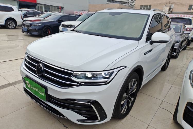 Used Volkswagen Tiguan L 2024 Outstanding Model 330TSI Automatic Two-Wheel Drive R-Line Dragon Glory Edition Guazi used car, China used car export, Used car for sale, Used  cars, Cheapest cars for sale