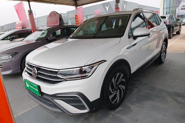 Used Volkswagen Tiguan L 2024 300TSI Automatic Two-Wheel Drive Smart Edition