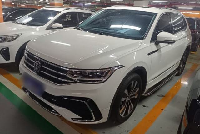 Used Volkswagen Tiguan L 2024 Outstanding Model 330TSI Automatic Two-Wheel Drive R-Line Dragon Glory Edition