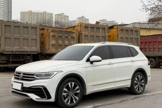 Used Volkswagen Tiguan L 2024 Outstanding Model 330TSI Automatic Two-Wheel Drive R-Line Dragon Glory Edition