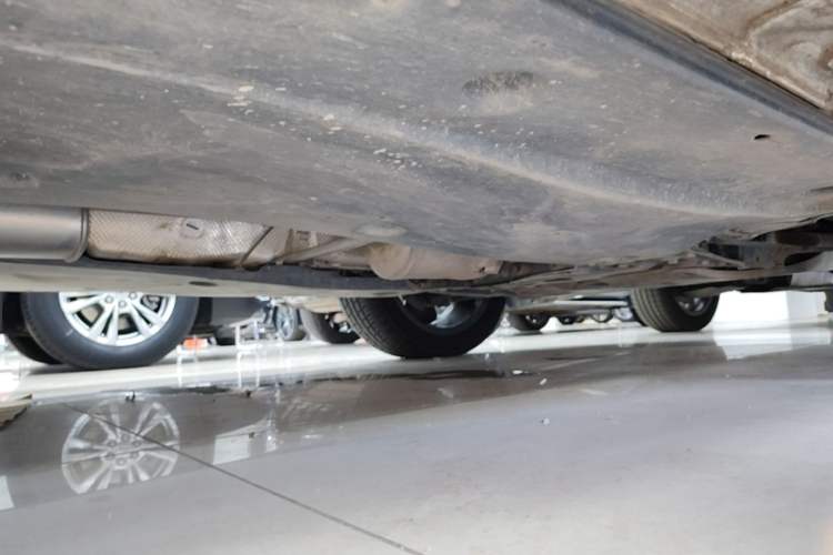 Used Volkswagen Tiguan L 2024 330TSI Automatic Two-Wheel Drive R-Line Enhanced Edition Chassis Front Right
