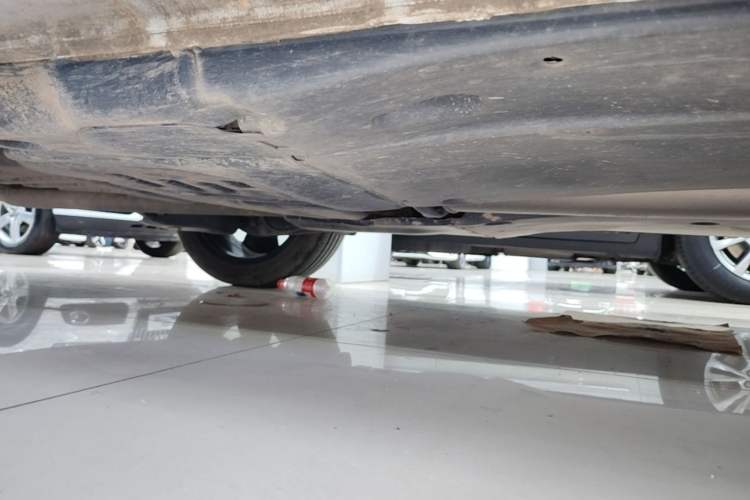 Used Volkswagen Tiguan L 2024 330TSI Automatic Two-Wheel Drive R-Line Enhanced Edition Chassis Rear Right