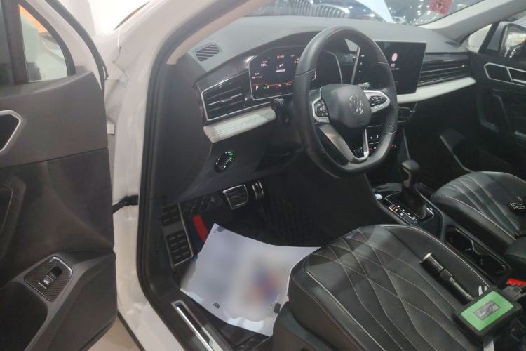 Used Volkswagen Tiguan L 2024 330TSI Automatic Two-Wheel Drive R-Line Enhanced Edition Driver Seat