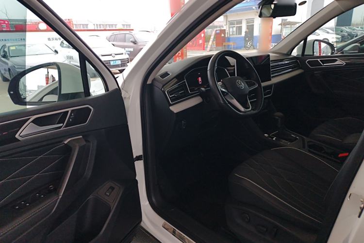 Used Volkswagen Tiguan L 2024 300TSI Automatic Two-Wheel Drive Smart Edition Driver Seat