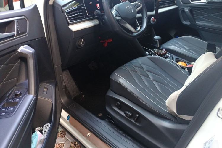 Used Volkswagen Tiguan L 2024 300TSI Automatic Two-Wheel Drive Smart Edition Driver Seat