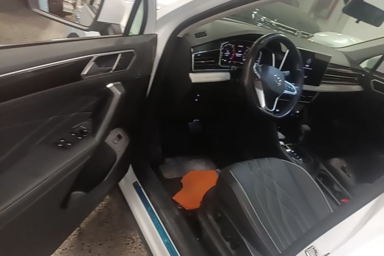 Used Volkswagen Tiguan L 2024 300TSI Automatic Two-Wheel Drive Smart Edition Driver Seat