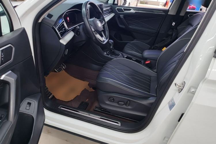 Used Volkswagen Tiguan L 2024 330TSI Automatic Two-Wheel Drive R-Line Enhanced Edition Driver Seat