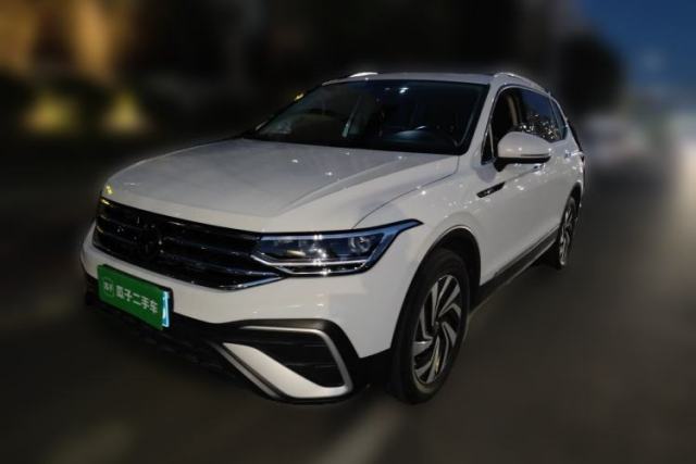 Used Volkswagen Tiguan L 2024 Outstanding Model 300TSI Automatic Two-Wheel Drive Longteng Edition