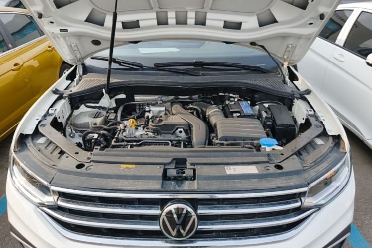Used Volkswagen Tiguan L 2024 300TSI Automatic Two-Wheel Drive Smart Edition Engine Bay