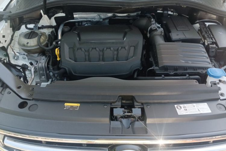 Used Volkswagen Tiguan L 2024 330TSI Automatic Two-Wheel Drive R-Line Enhanced Edition Engine Bay