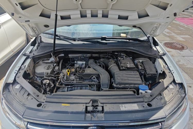 Used Volkswagen Tiguan L 2024 300TSI Automatic Two-Wheel Drive Smart Edition Engine Bay