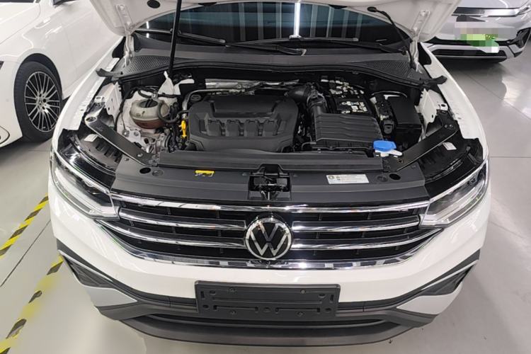 Used Volkswagen Tiguan L 2024 330TSI Automatic Two-Wheel Drive Smart Edition Engine Bay