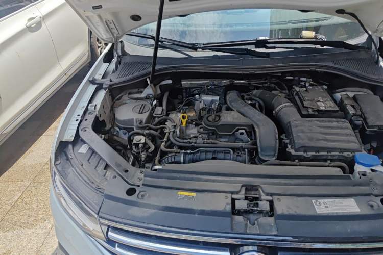Used Volkswagen Tiguan L 2024 300TSI Automatic Two-Wheel Drive Smart Edition Engine Bay Right