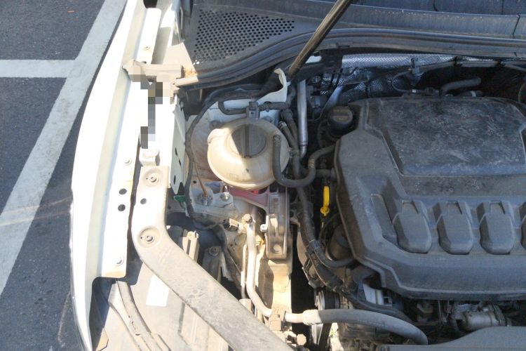 Used Volkswagen Tiguan L 2024 330TSI Automatic Two-Wheel Drive R-Line Enhanced Edition Engine Bay Right