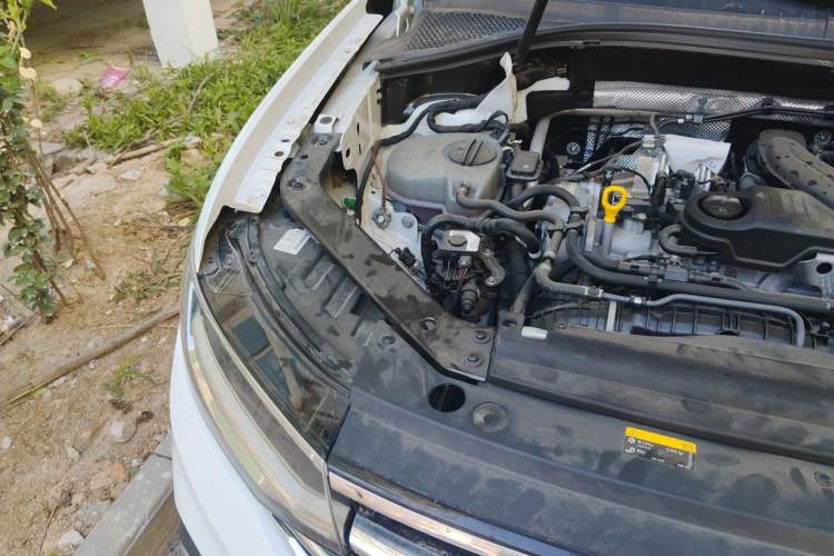 Used Volkswagen Tiguan L 2024 300TSI Automatic Two-Wheel Drive Smart Edition Engine Bay Right