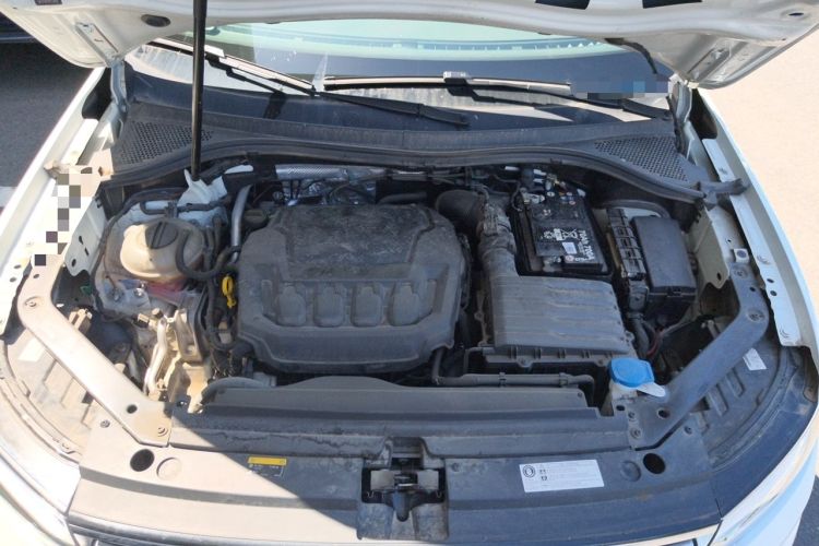 Used Volkswagen Tiguan L 2024 330TSI Automatic Two-Wheel Drive R-Line Enhanced Edition Engine Bay