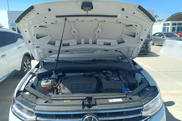Used Volkswagen Tiguan L 2024 330TSI Automatic Two-Wheel Drive R-Line Enhanced Edition Engine Bay