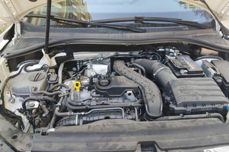 Used Volkswagen Tiguan L 2024 300TSI Automatic Two-Wheel Drive Smart Edition Engine Bay