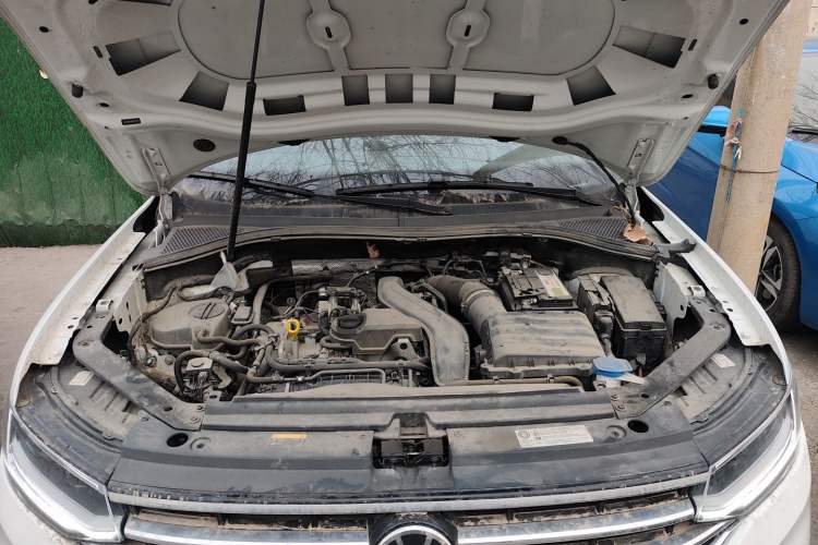 Used Volkswagen Tiguan L 2024 300TSI Automatic Two-Wheel Drive Smart Edition Engine Bay