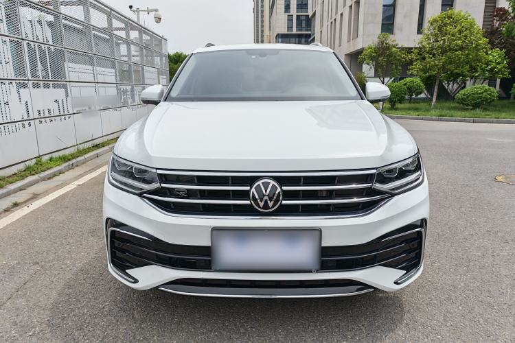 Used Volkswagen Tiguan L 2024 330TSI Automatic Two-Wheel Drive R-Line Enhanced Edition Exterior 1