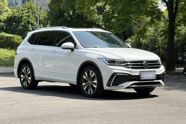 Used Volkswagen Tiguan L 2024 Outstanding Model 330TSI Automatic Two-Wheel Drive R-Line Dragon Glory Edition Exterior 1