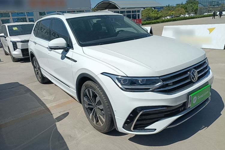 Used Volkswagen Tiguan L 2024 330TSI Automatic Two-Wheel Drive R-Line Enhanced Edition Exterior 1