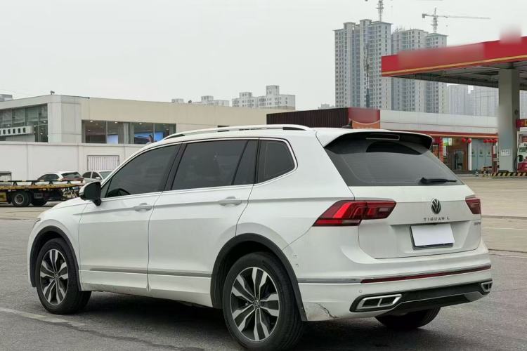 Used Volkswagen Tiguan L 2024 Outstanding Model 330TSI Automatic Two-Wheel Drive R-Line Dragon Glory Edition Exterior 2
