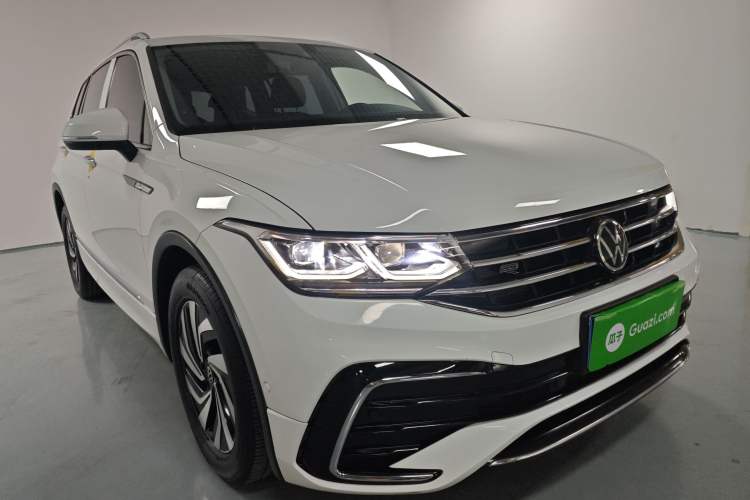 Used Volkswagen Tiguan L 2024 330TSI Automatic Two-Wheel Drive Smart Edition Exterior 2