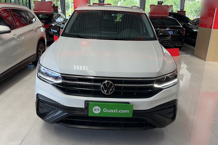 Used Volkswagen Tiguan L 2024 300TSI Automatic Two-Wheel Drive Smart Edition Exterior 2