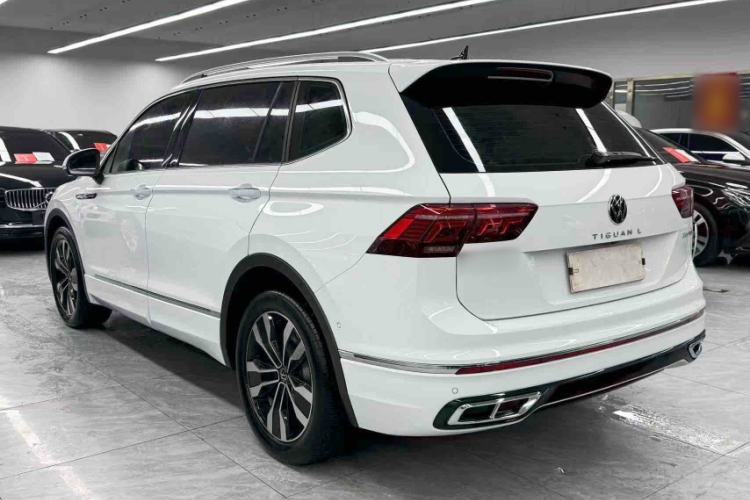 Used Volkswagen Tiguan L 2024 330TSI Automatic Two-Wheel Drive R-Line Enhanced Edition Exterior 2