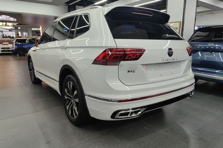 Used Volkswagen Tiguan L 2024 330TSI Automatic Two-Wheel Drive R-Line Enhanced Edition Exterior 2