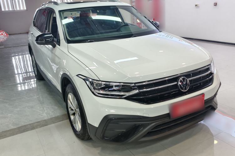Used Volkswagen Tiguan L 2024 Outstanding Model 300TSI Automatic Two-Wheel Drive Longteng Edition Exterior 2