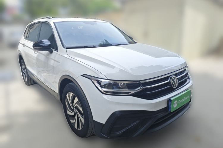 Used Volkswagen Tiguan L 2024 Outstanding Model 300TSI Automatic Two-Wheel Drive Longteng Edition Exterior 2