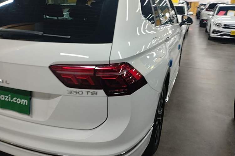 Used Volkswagen Tiguan L 2024 330TSI Automatic Two-Wheel Drive R-Line Enhanced Edition Exterior 3