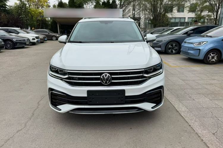 Used Volkswagen Tiguan L 2024 Outstanding Model 330TSI Automatic Two-Wheel Drive R-Line Dragon Glory Edition Exterior 4