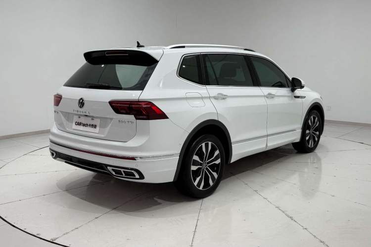 Used Volkswagen Tiguan L 2024 330TSI Automatic Two-Wheel Drive R-Line Enhanced Edition Exterior 4